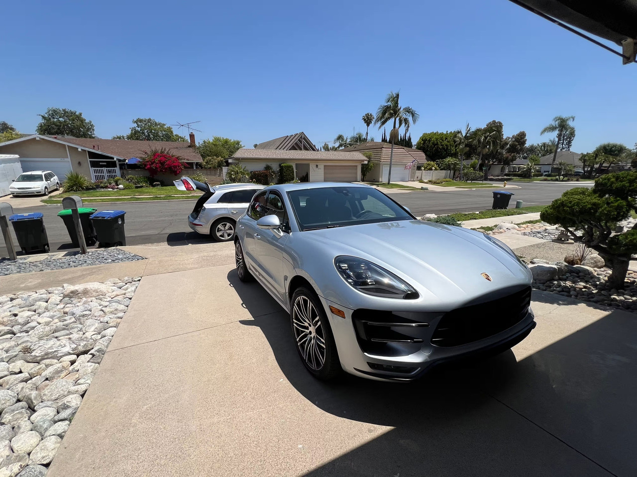 Vehicle thumbnail 12