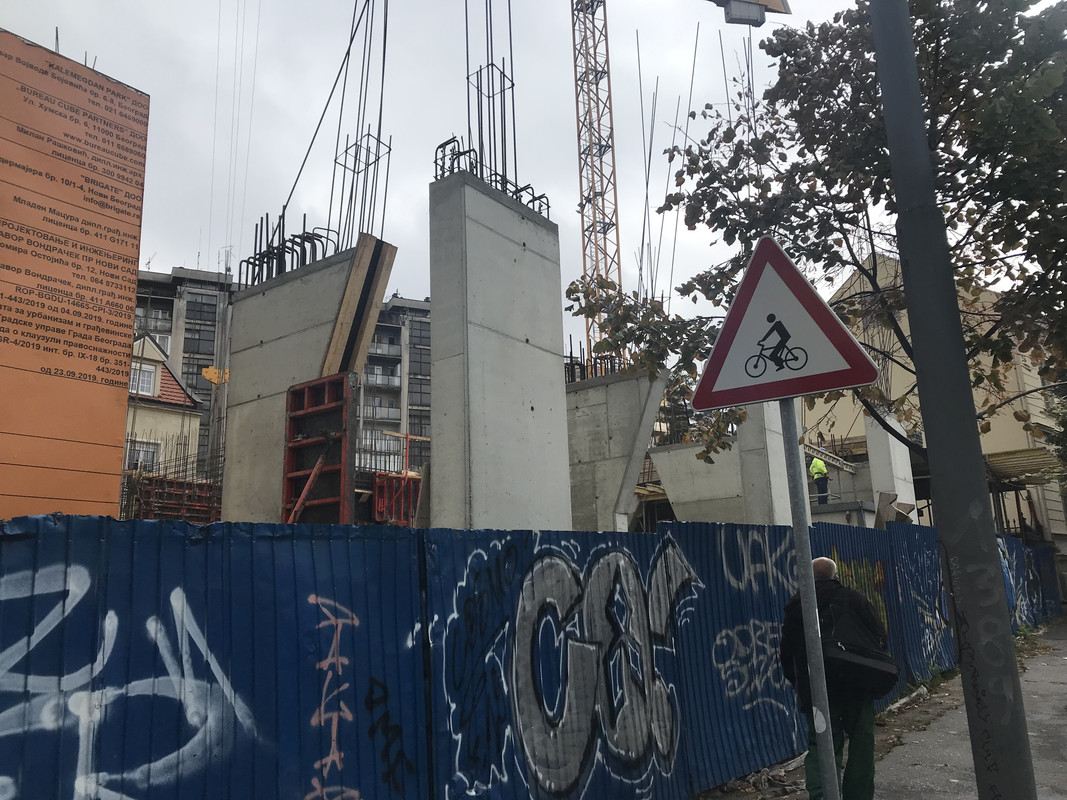 D728D3F8-C3D5-4B90-9575-173819F4E70F