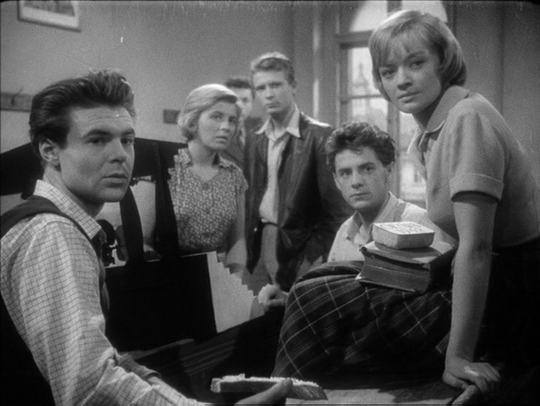 1960.Il.principio.superiore.Vyšší.princip.576p.DVDRip.x264.CEC.subITA.mkv_snapshot_00.14.13.920