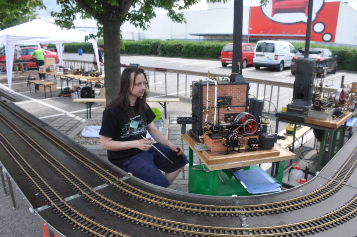 BBCABD95-5199-4041-8DA4-92EB0F5ECDA3