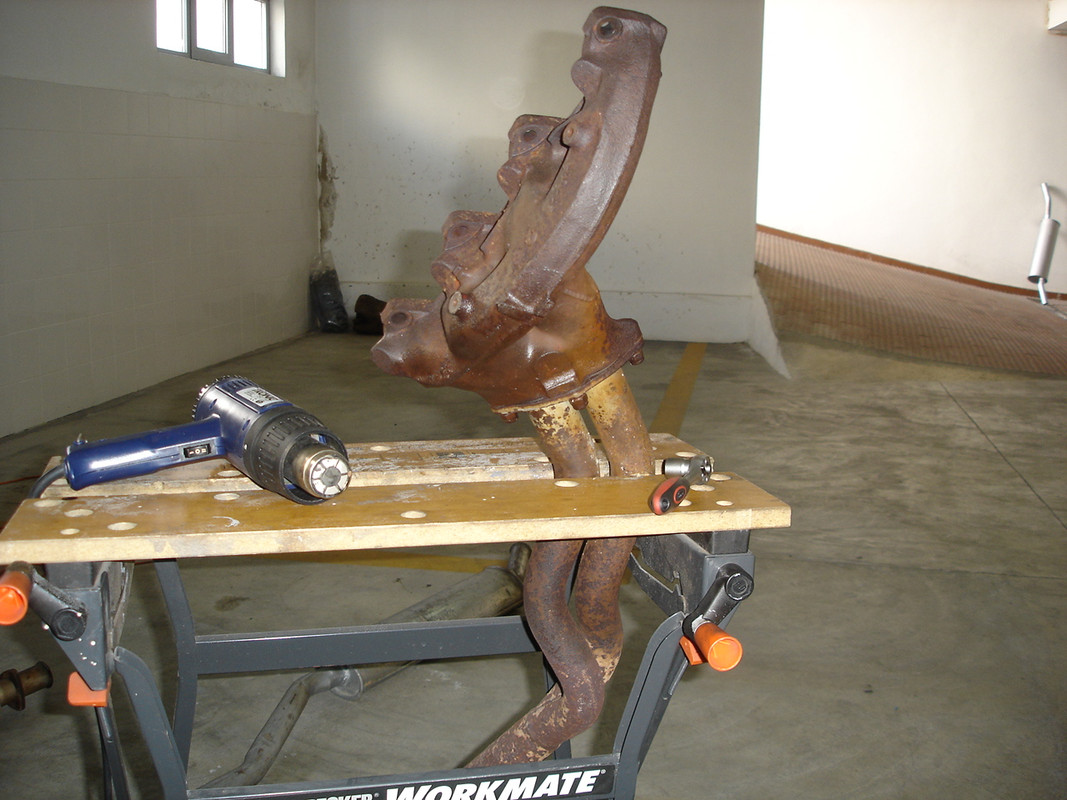 993049_5784024765d63063b890751e442b4ffa