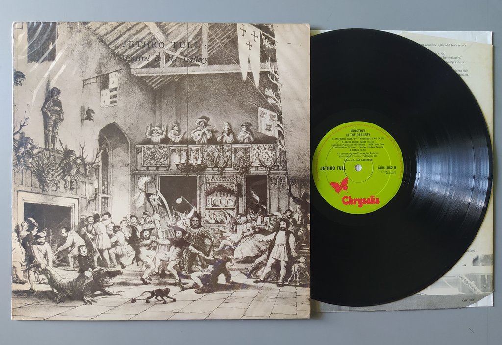 Jethro-Tull-1975-Minstrel-In-The-Gallery