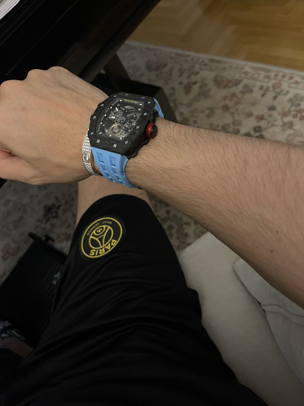 490A3B50-D22F-4F0B-B260-10D8686CE6D5