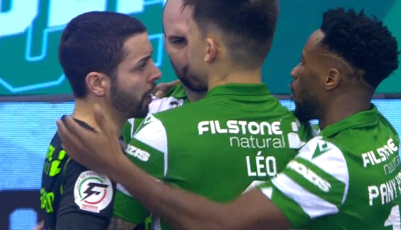 FUTSAL/TAÇA DE PORTUGAL: SPORTING VENCE BENFICA E ENCONTRA LEÕES DE PORTO SALVO NAS MEIAS-FINAIS