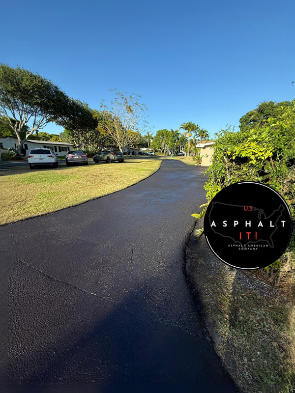 New Asphalt with logo