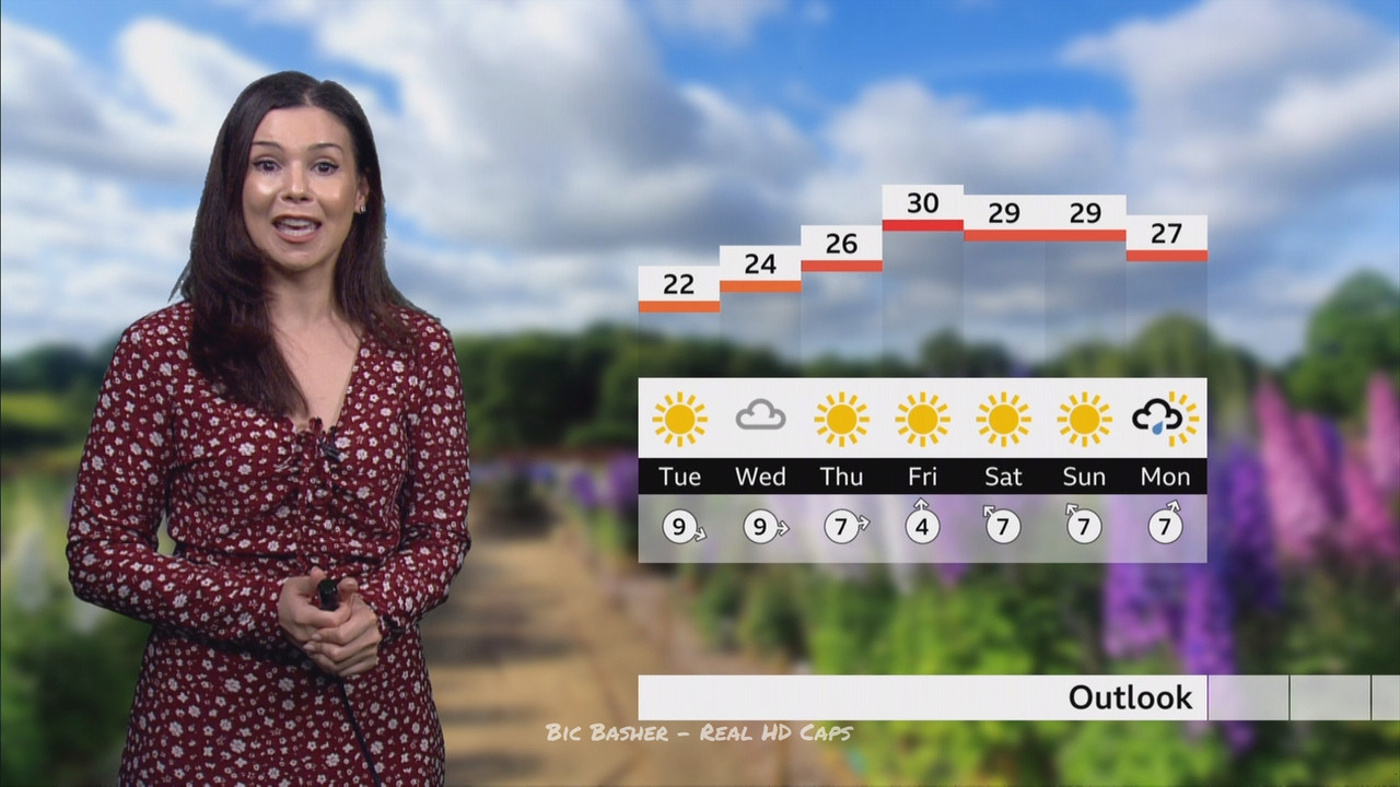 07.07 - 13.35.00 - Look North; Weather. The new film from Rogue One d....ts_snapshot_15.21.922