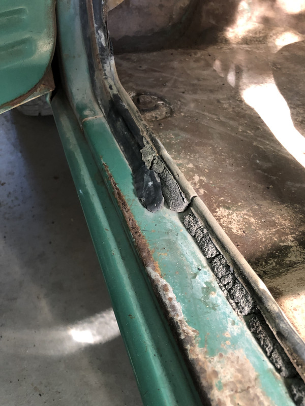 802C55D1-0B61-47F3-BD51-48AC54F83803