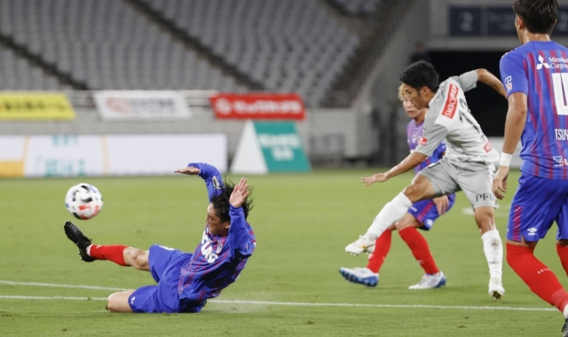 Avispa Fukuoka vs Kyoto Sanga FC, 16h00 ngày 21/07