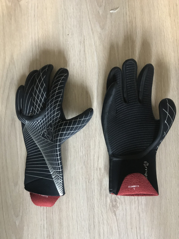 2FFC5705-A9D7-4902-A28E-71709DF8BB18