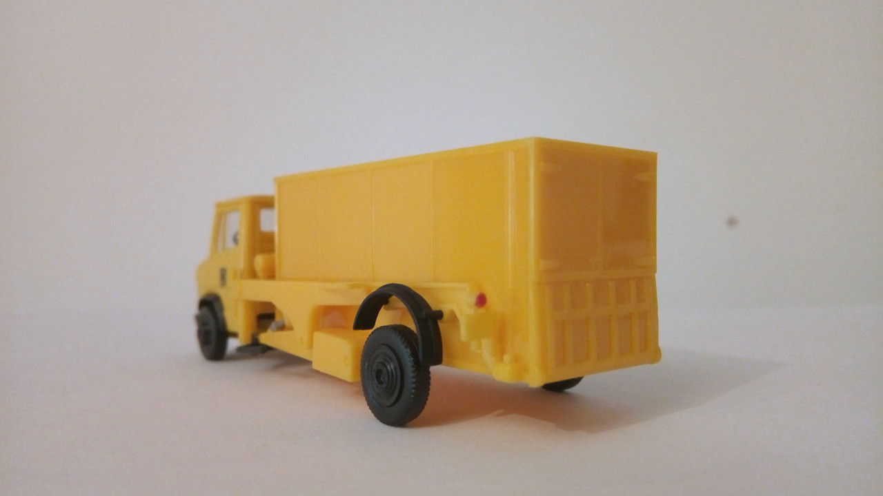 Mach (8999)