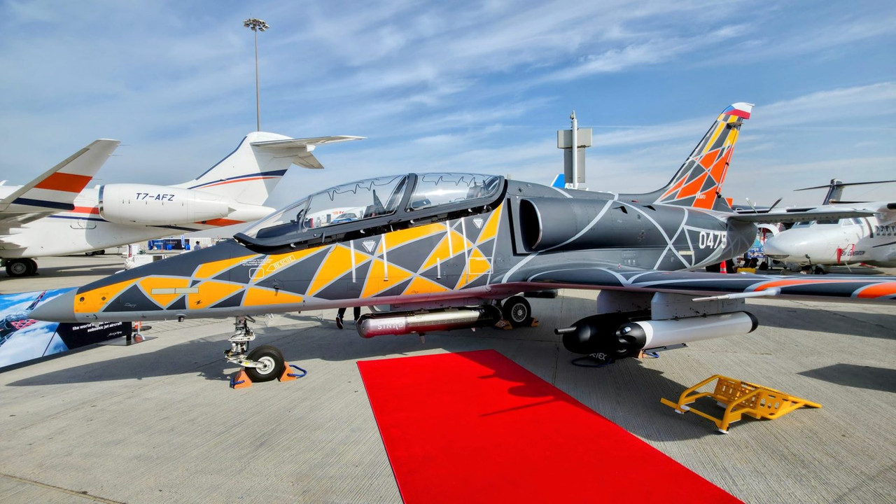 20251117 095059 EDIT scaled 1 1600x900 1