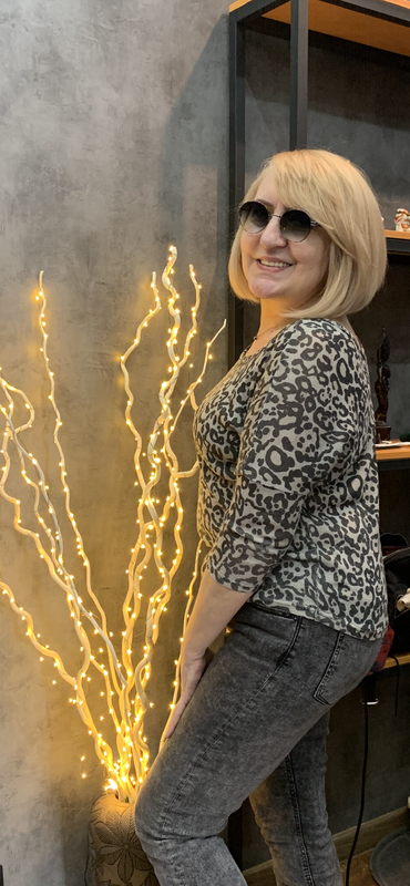 A97DC8D4-1B23-4A63-A851-9398EF191C72