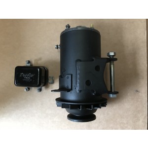 dynamo_12_volts_renault_4l_avec_son_r_gulateur