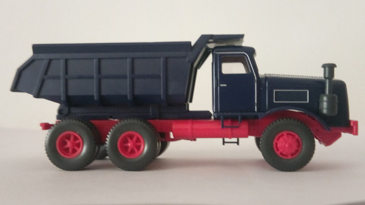 Mcht (8279)