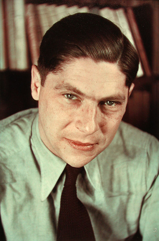 Arthur-Koestler-as-young-man-Paris-1940