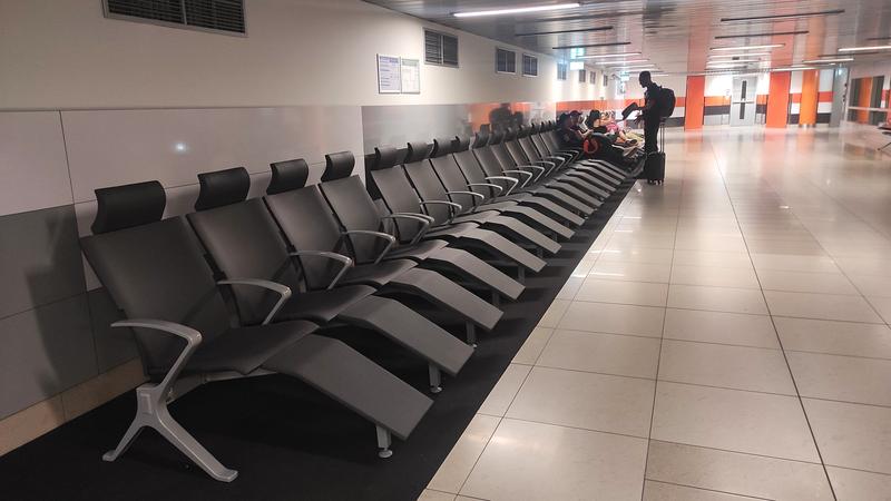 República Checa y sus pueblos-2025 - Blogs de Checa Rep. - Aeropuerto de Praga y alojamiento-20-9-2025 (6)