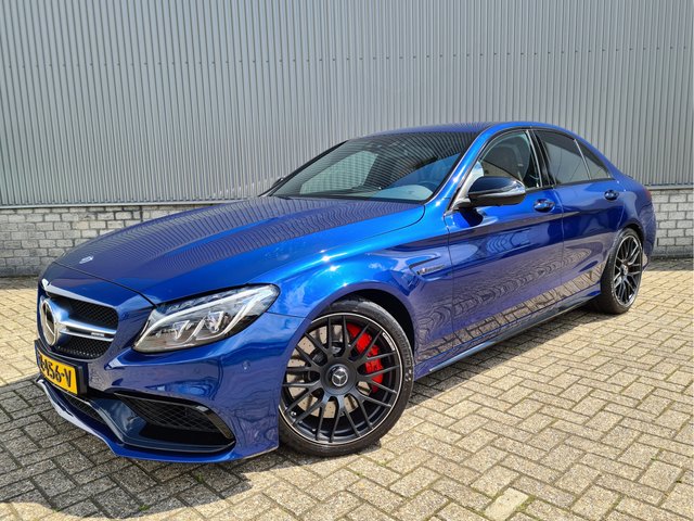 mercedes-benz-c-klasse-63-amg-s-btw-auto-schaalstoelen-iwc-burmester-carbon-360-camera.jpg