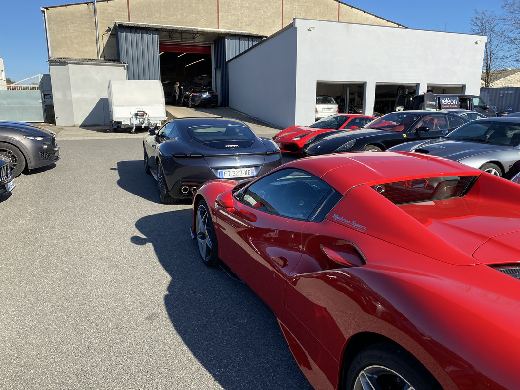 B48359F5-78CC-4DDC-B848-360CEDA04047