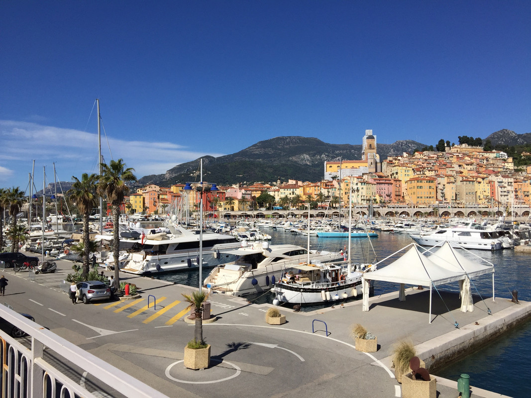 04290177-07CC-49E7-970B-2F6EB6260ADD