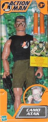 Action Man jungle figures, carded sets and vehicles. 3E44CA94-50B8-4131-9F3D-10E59F602474