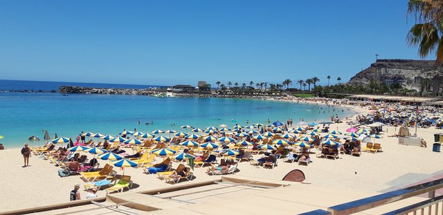 Puerto Mogan, piscina y juegos, no se necesita más! - Gran Canaria 2022 (1)