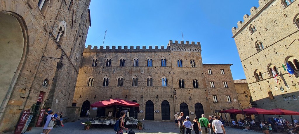La Toscana 2022: entre termas y cipreses - Blogs de Italia - Volterra, Monteriggioni y Siena: etruscos, romanos y viceversa (2)