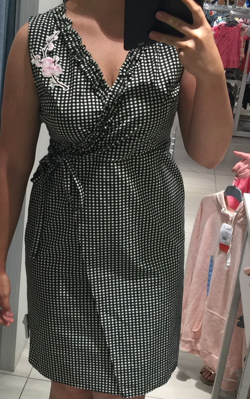 CCEE2E0C-3057-410A-A443-7D9CF73AFBB1