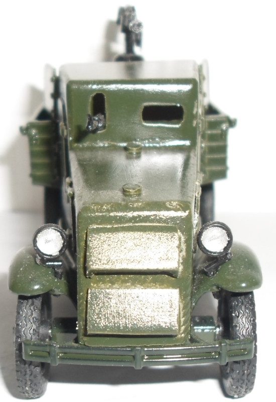 Бронированный грузовик Ижорского завода 5