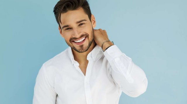 42557-ilustrasi-model-laki-laki.jpg
