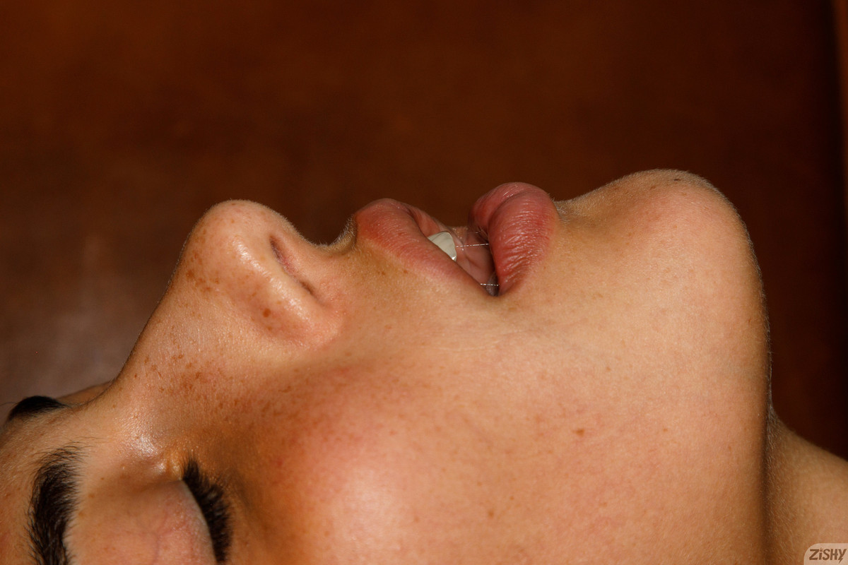 full_060_1445191258189897