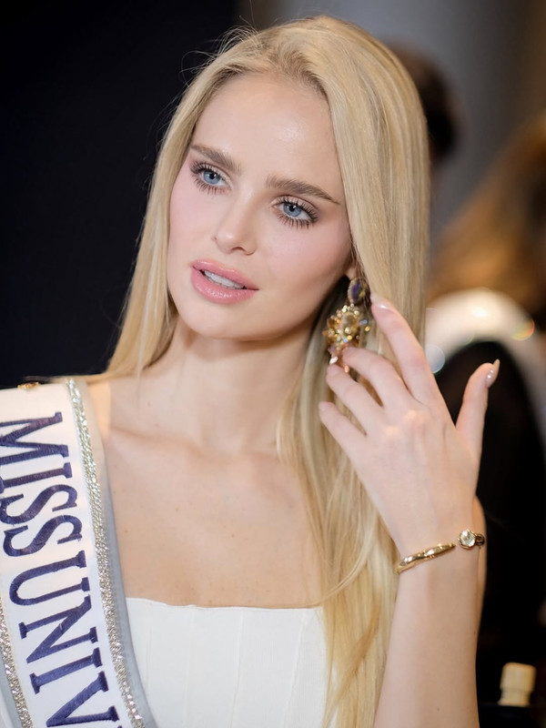 Make-up-for-innamoll-missuniverse-Team-m