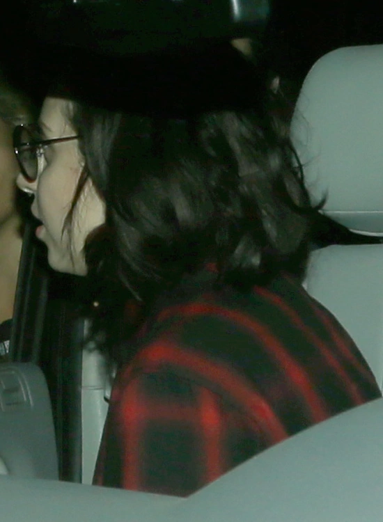 9-30-13-Leaving-a-Recording-Studio-001.w