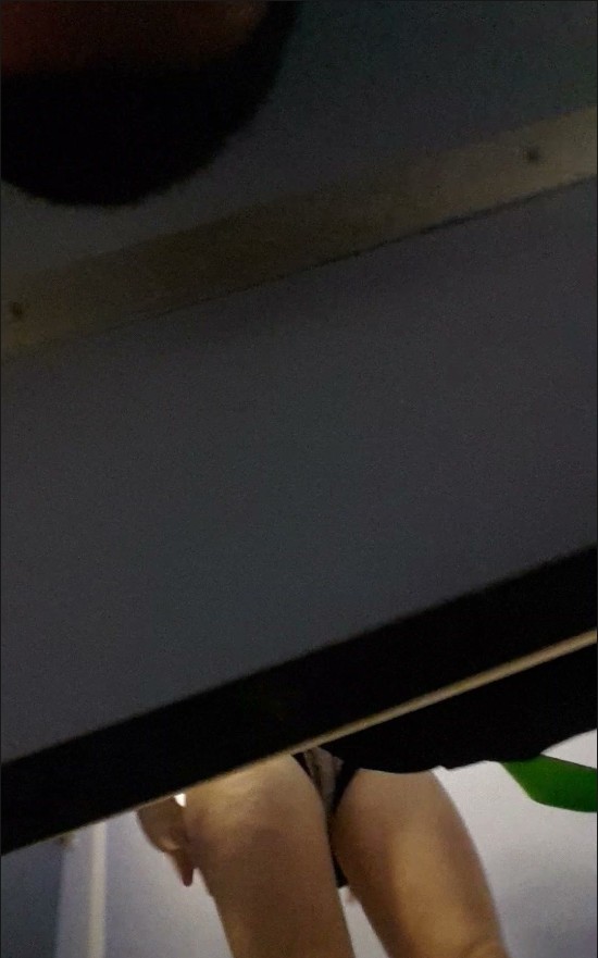 [Image: Voyeur23485100413.jpg]
