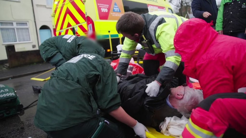 [Image: 3fn2bze8mf9z.jpg]