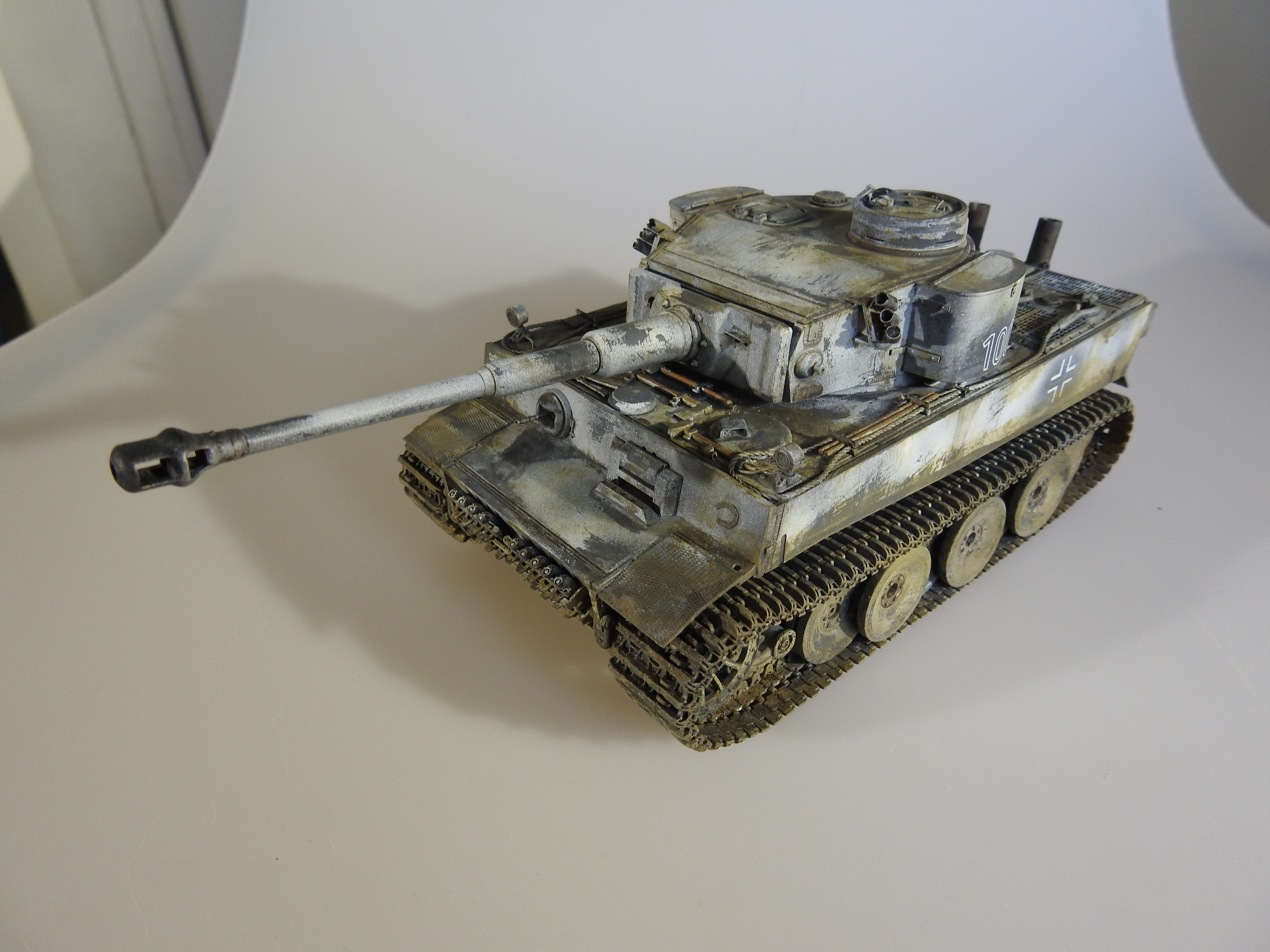 PzKpfw VI Tiger I Inital production, Rye Field Models 1/35 - Klar DSCN9591