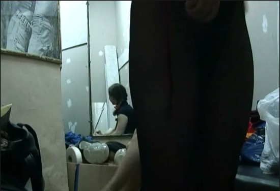 [Image: Voyeur19705121818.jpg]