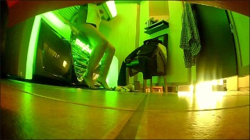 [Image: Voyeur22725091413.jpg]