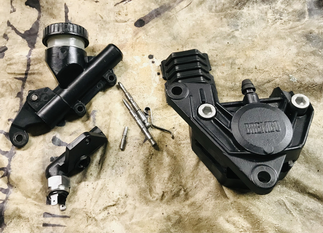 F05803E0-6FAB-4FC3-BB5B-8502AF2CF8CE