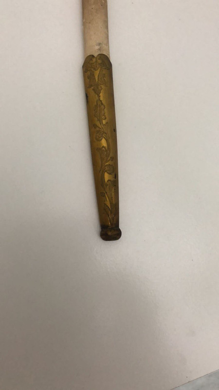 photo5843783802483226097