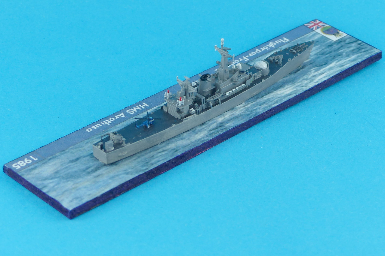 11 Mo MF105 b HMS Arethusa 1985 4