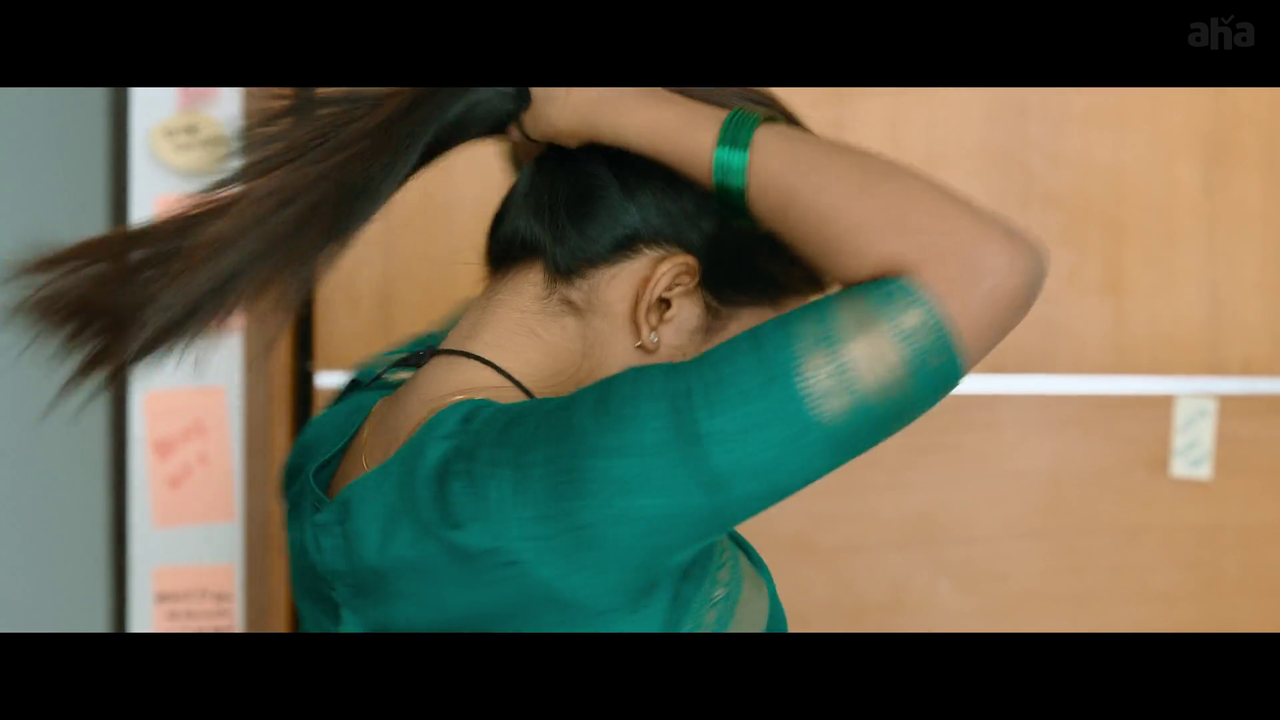 vlcsnap-2025-04-21-19h38m19s532