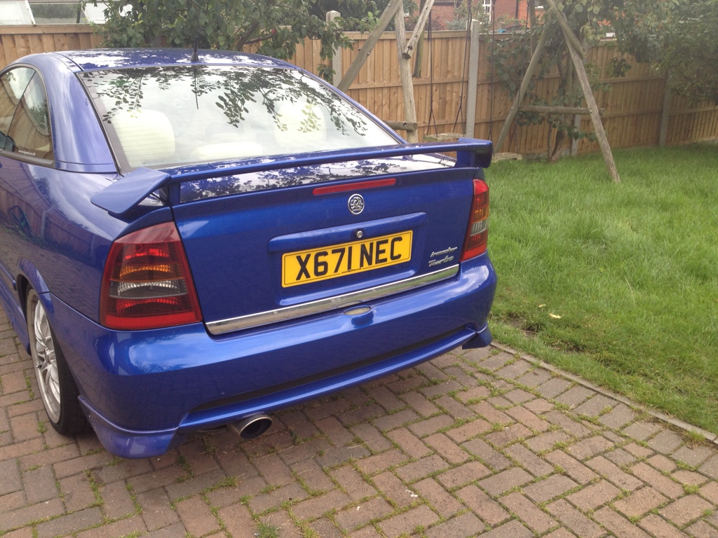 58EB0353-32F6-41EB-A2BC-FD5B61230891-8826-000009