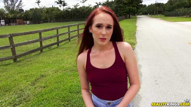 alicecoxxx062117.pick0