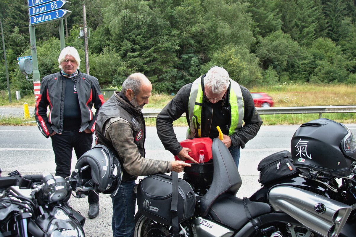 Une journée de roulage à SPA FRANCORCHAMPS - Page 2 R-DSC2414