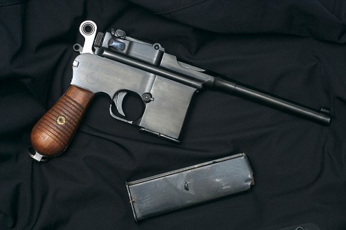 Норинко Шнельфойер продавала Navy Arms как TU-71