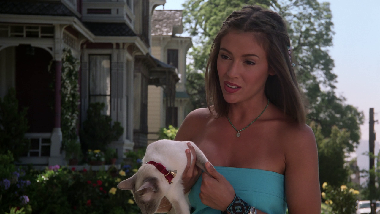 Streghe.S02E01.L.anniversario.720p.BDmux.ITA.ENG.AC3.AAC-BlackBi