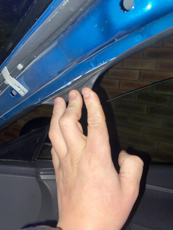 FDEF6F9F-E880-42C8-88C5-640FDBEC0383