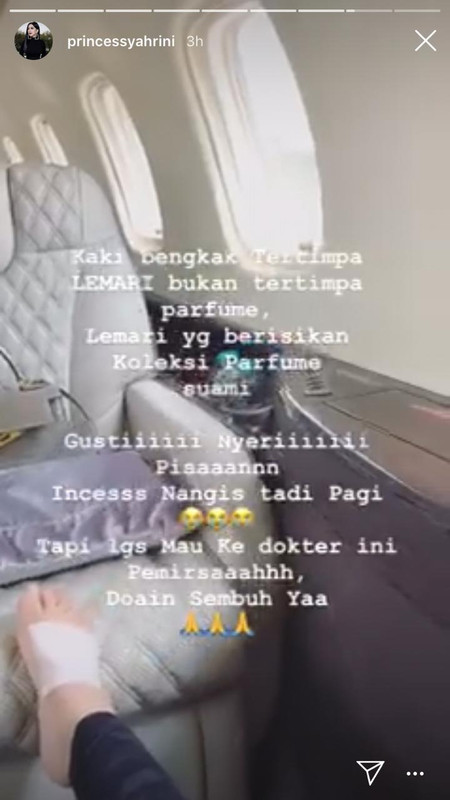 Unggahan Instagram Story Syahrini