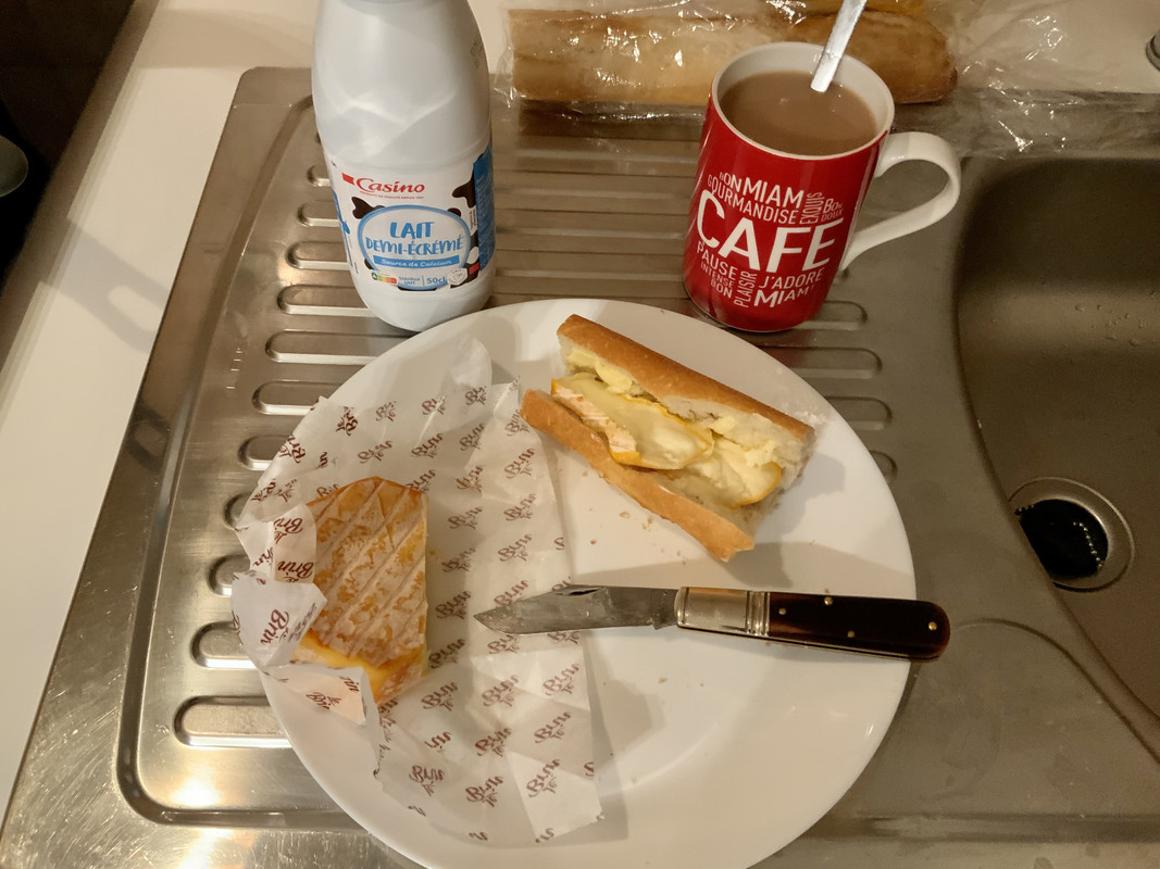 E720AAD8-A030-4749-892E-316D636A5E1D