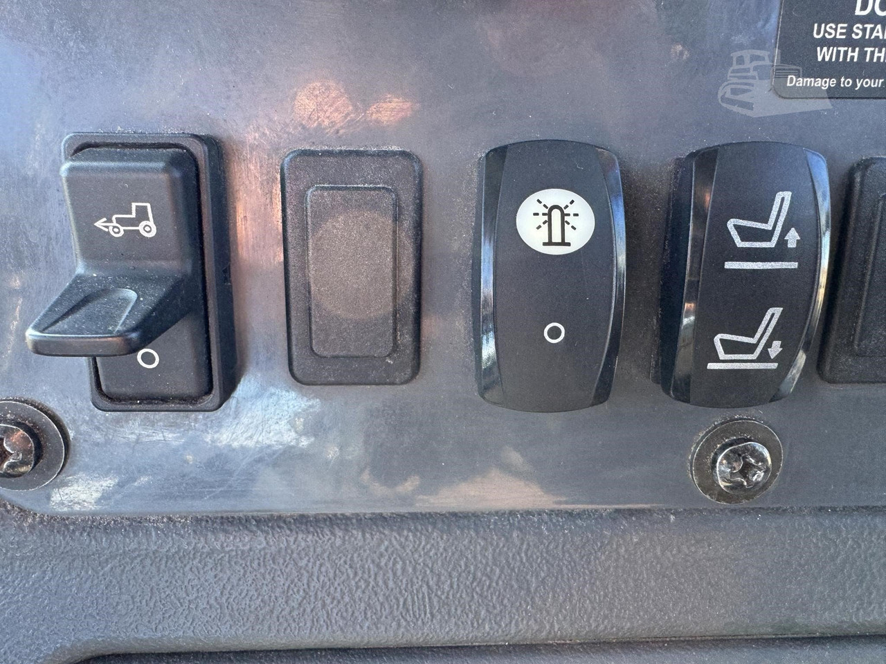 Vehicle thumbnail 39